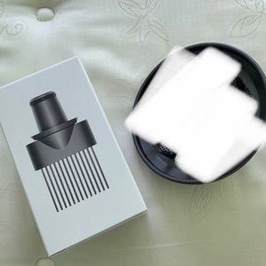 Dyson wide tooth comb brand new